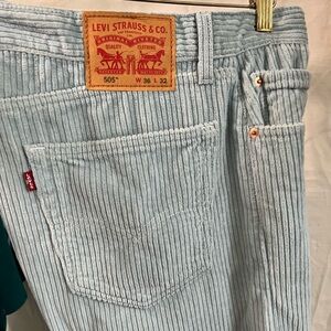 New Levi 505 corduroy 36/34